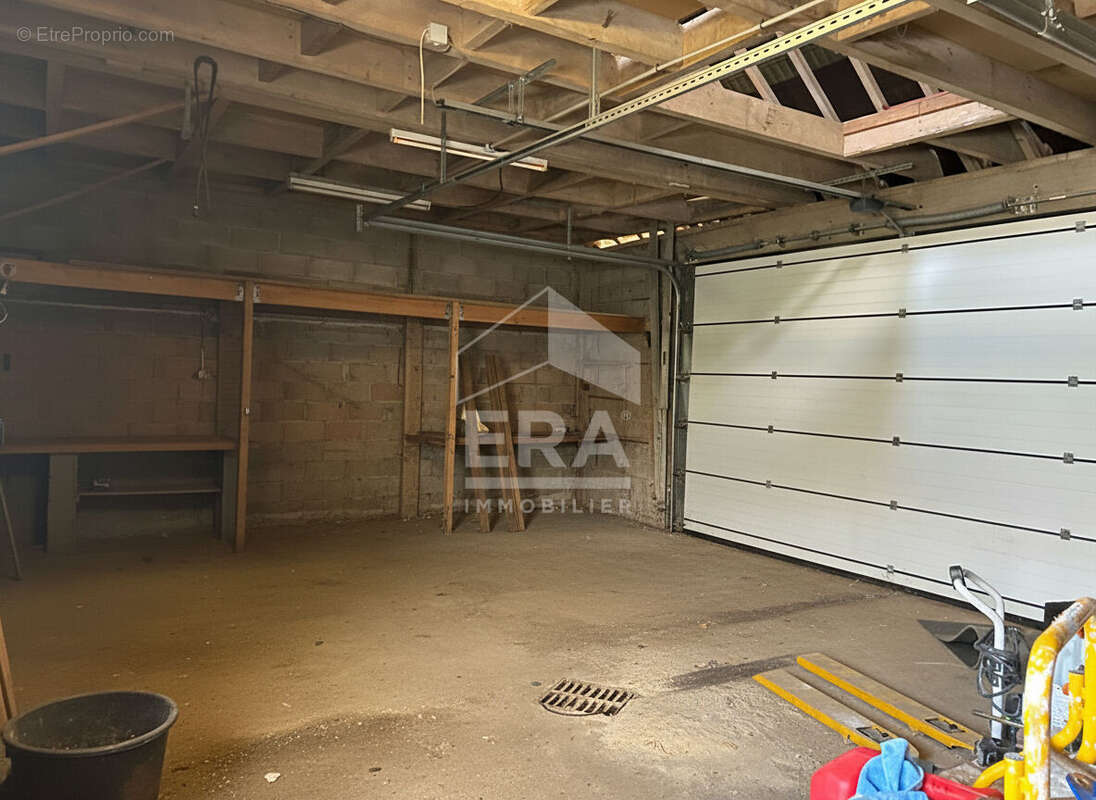 Maison à ESTREELLES