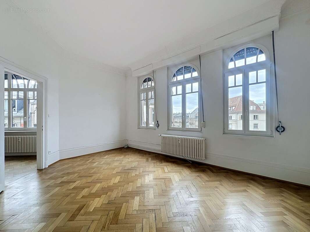 Appartement 176 m² à Strasbourg  - photo 3