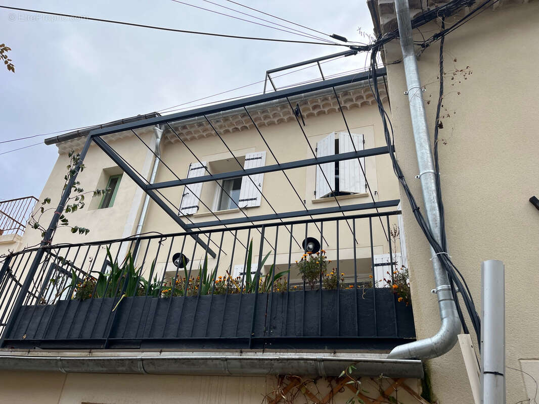 Maison à VAISON-LA-ROMAINE