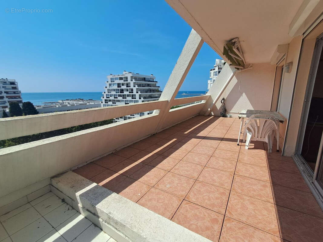 Appartement type 3 vue sur mer avec Parking privatif. - photo 3