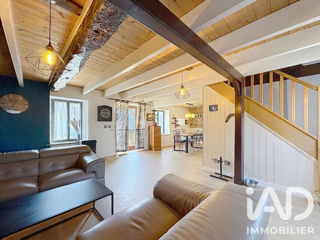 Maison 108 m² à Pleine-Fougeres  - photo 7