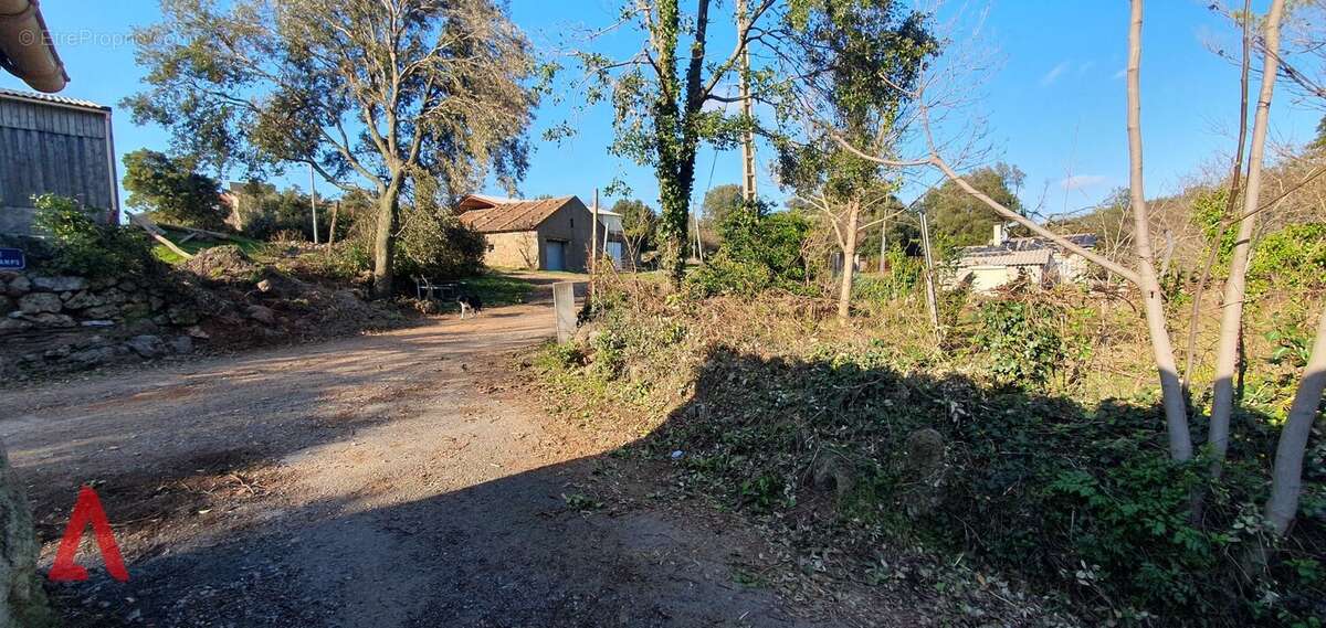 Maison à FERRIERES-POUSSAROU
