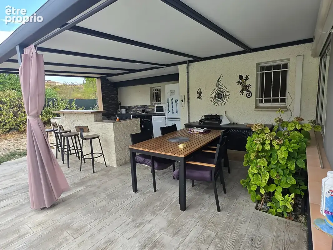 Maison de plain-pied avec piscine et studio indépendant - photo 20