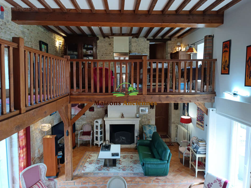 Entre caen et bayeux - maison ancienne 5 pp 192 m2, gîte40 m2, dependance et jardin - photo 12