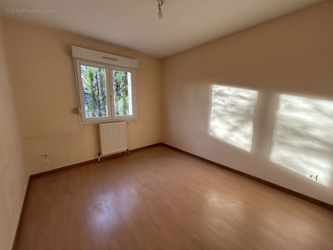 Maison à SAINT-JULIEN-LES-VILLAS