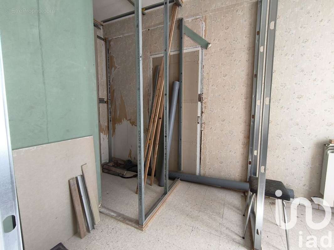 Photo 5 - Maison à SAINT-JUST-SAUVAGE