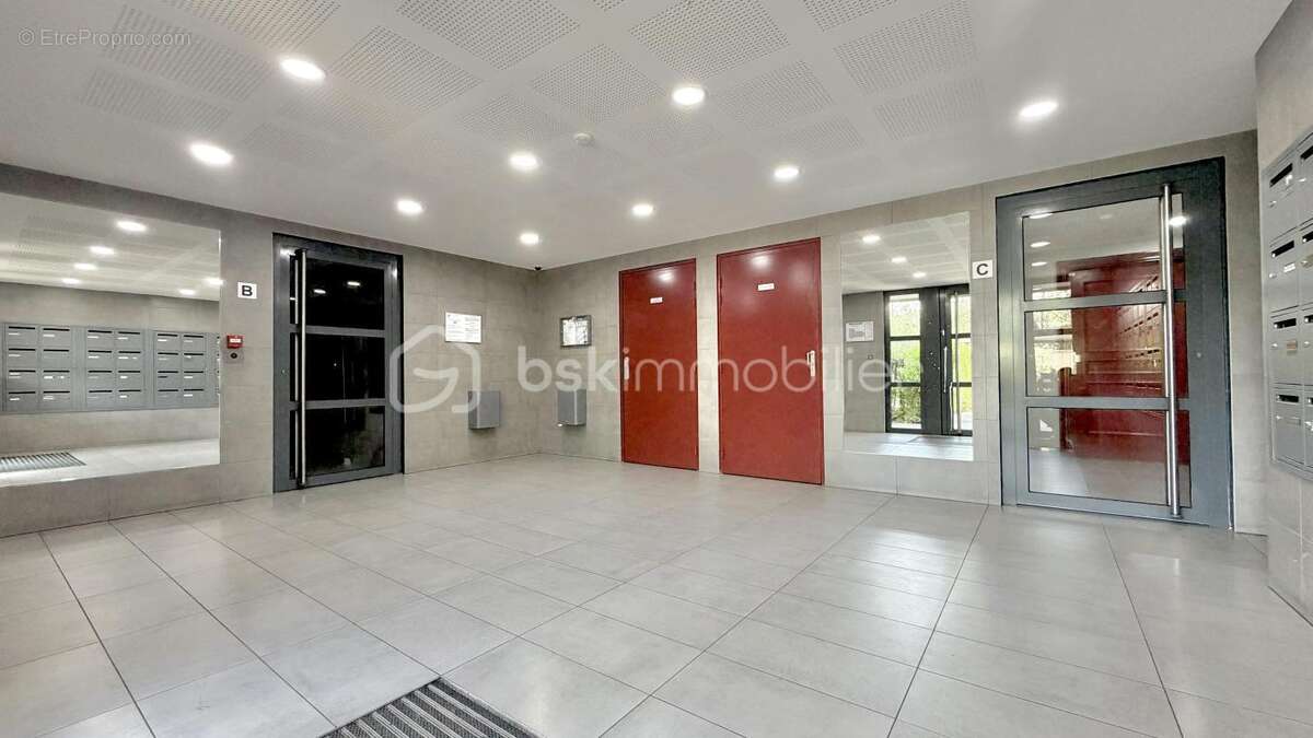 Appartement à SAINT-BRICE-SOUS-FORET