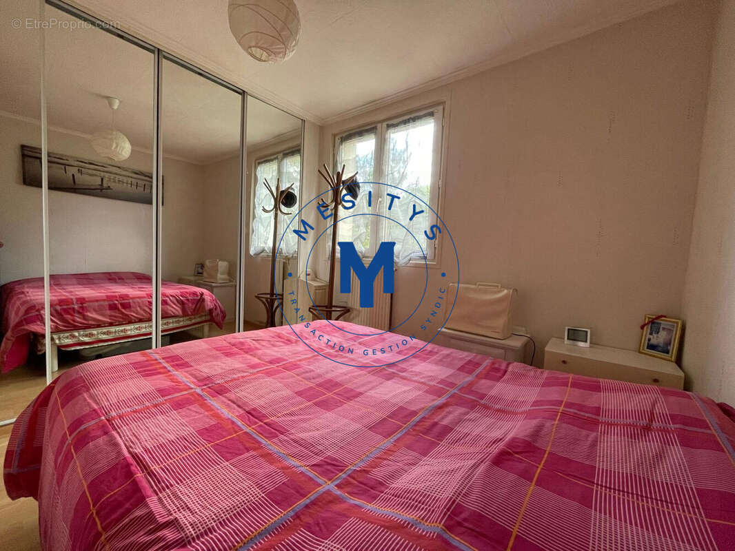 Appartement à SAINT-ETIENNE