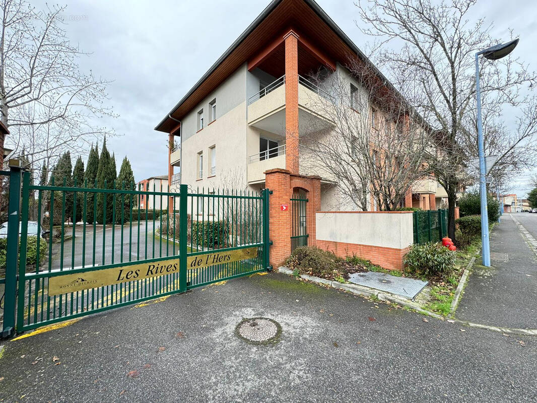 Appartement à CASTELGINEST