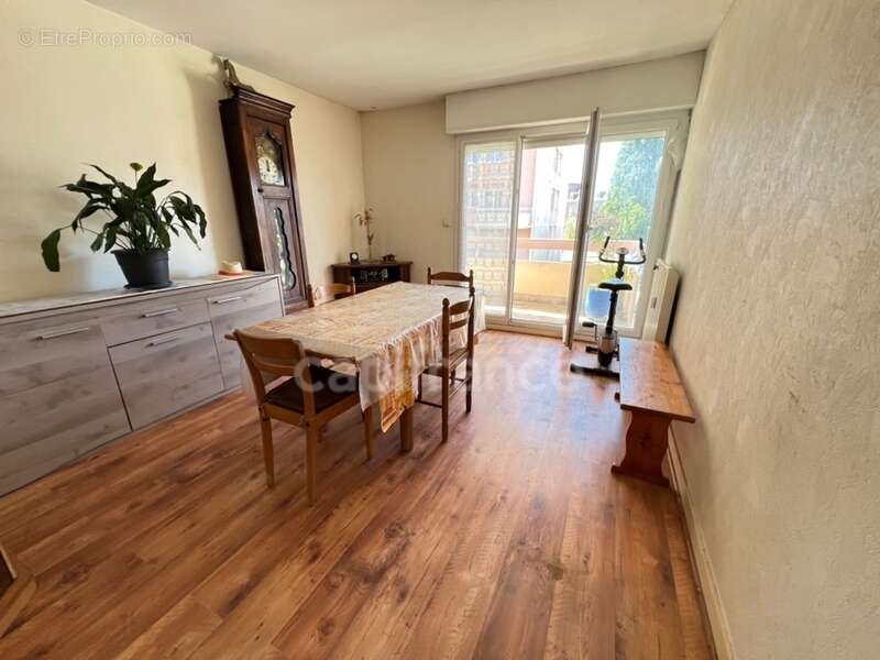 Appartement à vendre T2 SAINT BRIEUC proche de la gare (22) - photo 2