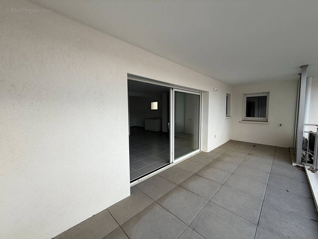 Appartement à CHATEAURENARD