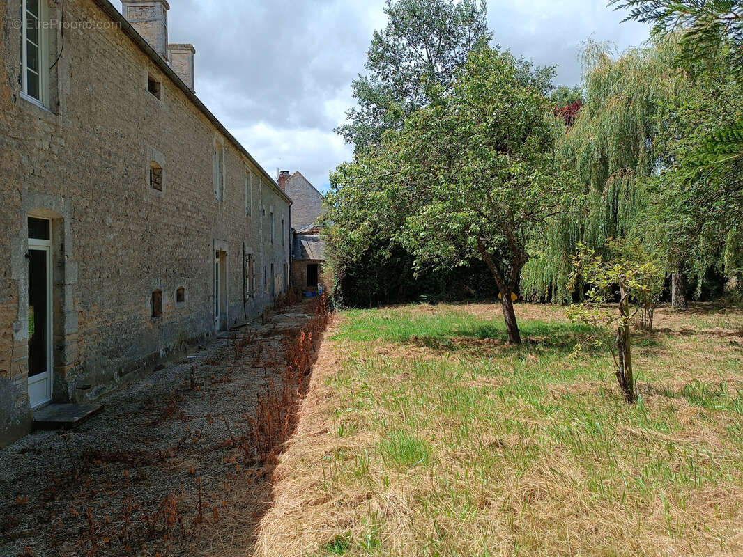 Maison à LE MANOIR