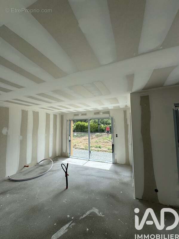 Maison 141 m² à Betton  - photo 2