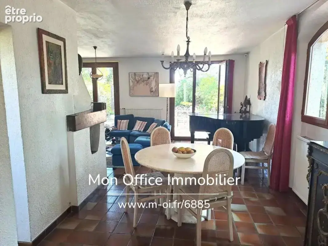 Référence : 6885-VCL. - Maison dans résidence avec gardien - au coeur d'une pinède - 4 chambres 1 bureau - BOUC BEL AIR - photo 11
