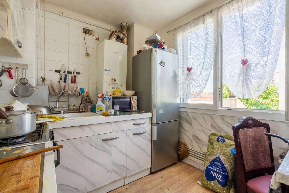 Appartement à AUBERVILLIERS