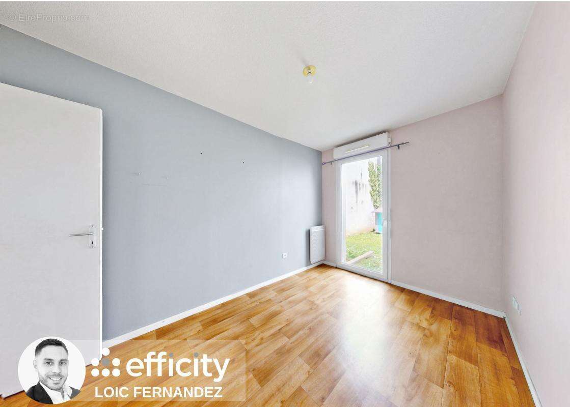 Appartement à RILLIEUX-LA-PAPE