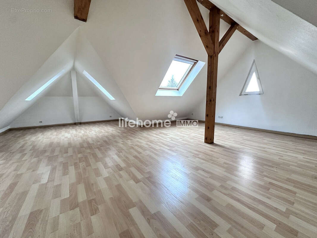 Maison 248 m² à Eschau  - photo 8