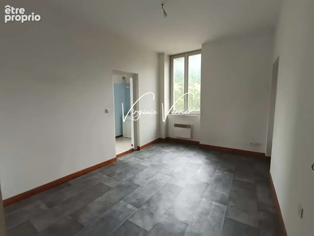 Maison 190 m² à Hautefort  - photo 25