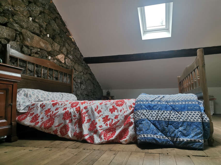 Maison à LA SALVETAT-SUR-AGOUT