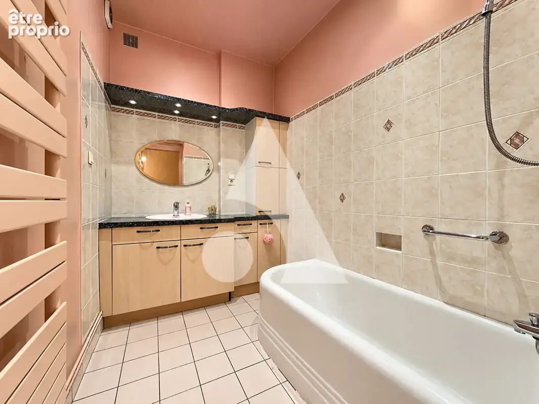 Rumilly centre-ville - appartement t4 de 83 m²  avec ascenseur - photo 9