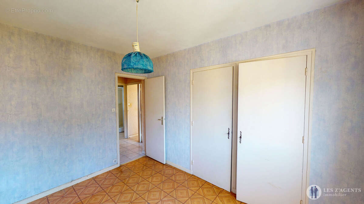 Appartement à SAINT-MARTIN-D'HERES