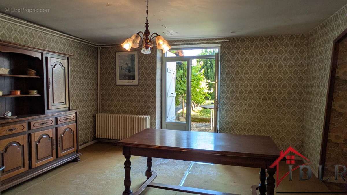 Maison avec dépendances - photo 12