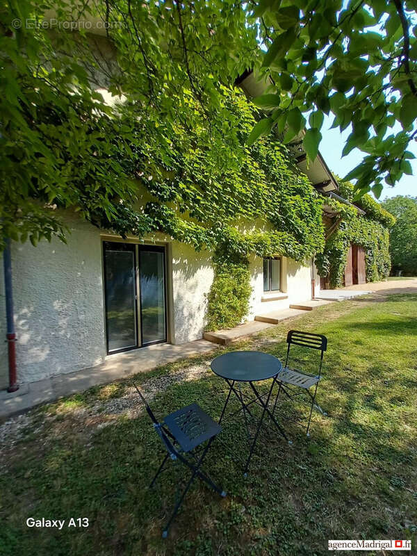Maison à POMMIER-DE-BEAUREPAIRE