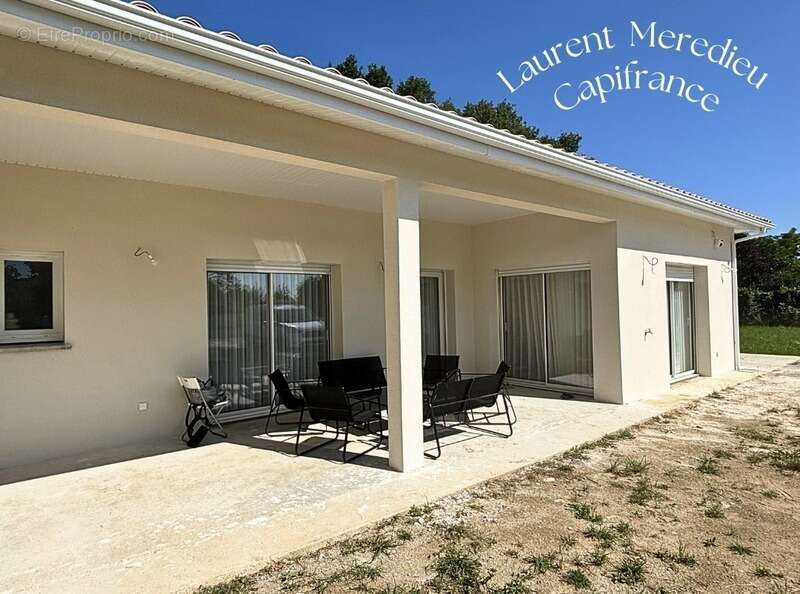 Maison à CUBZAC-LES-PONTS