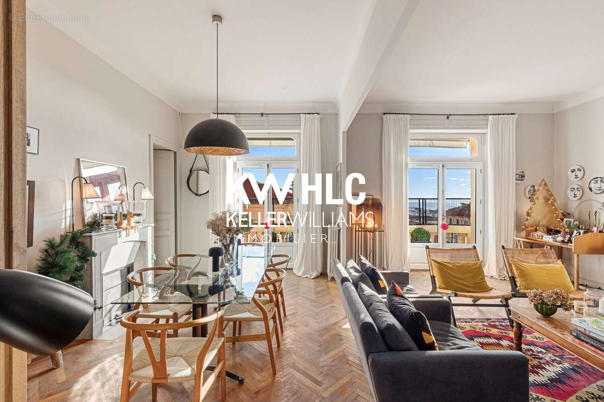 Appartement à CANNES