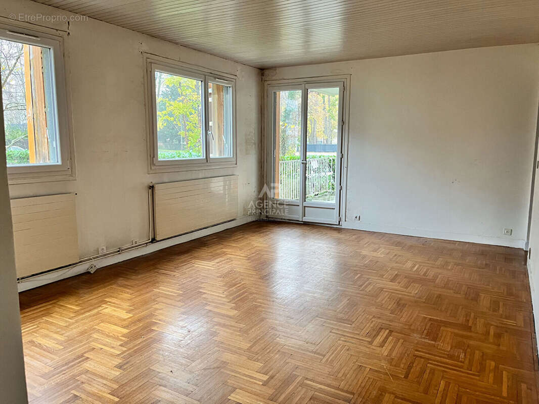 Appartement à MAISONS-LAFFITTE