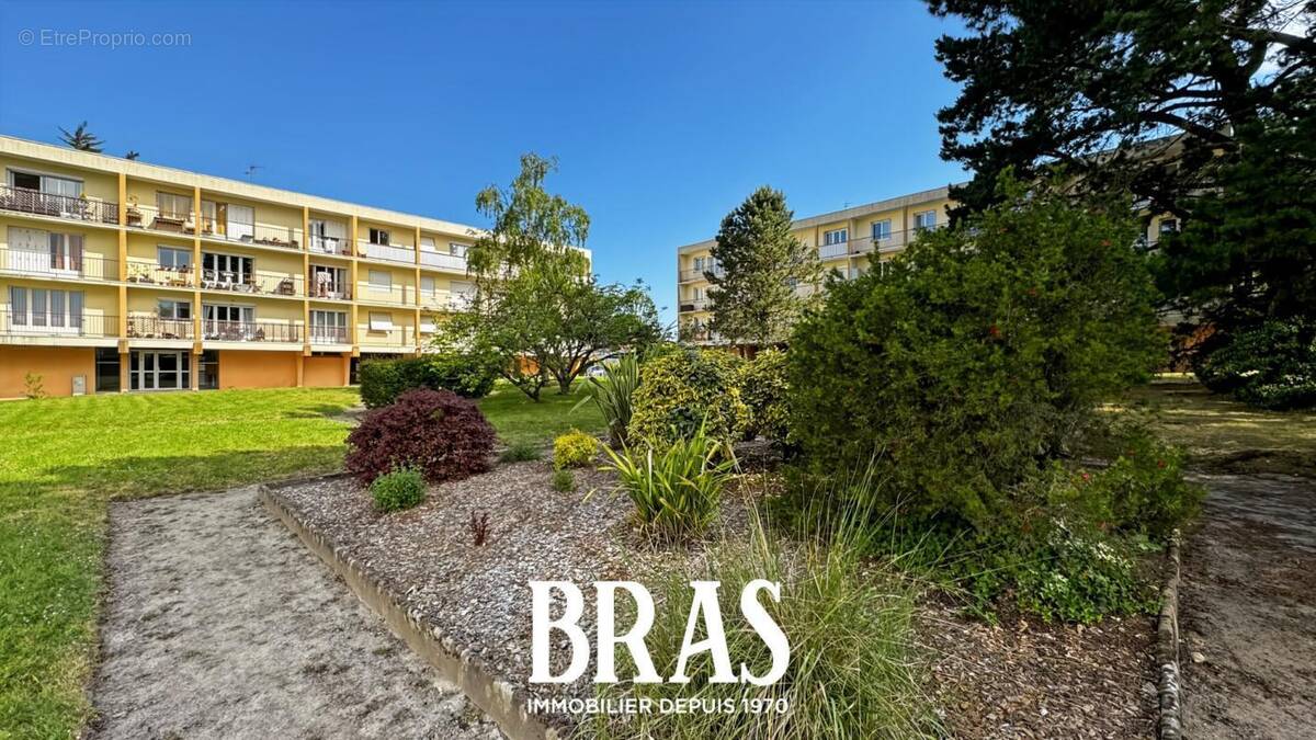 Appartement à SAINT-SEBASTIEN-SUR-LOIRE