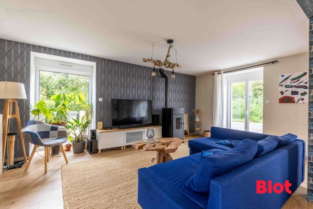 Maison à LA MEZIERE