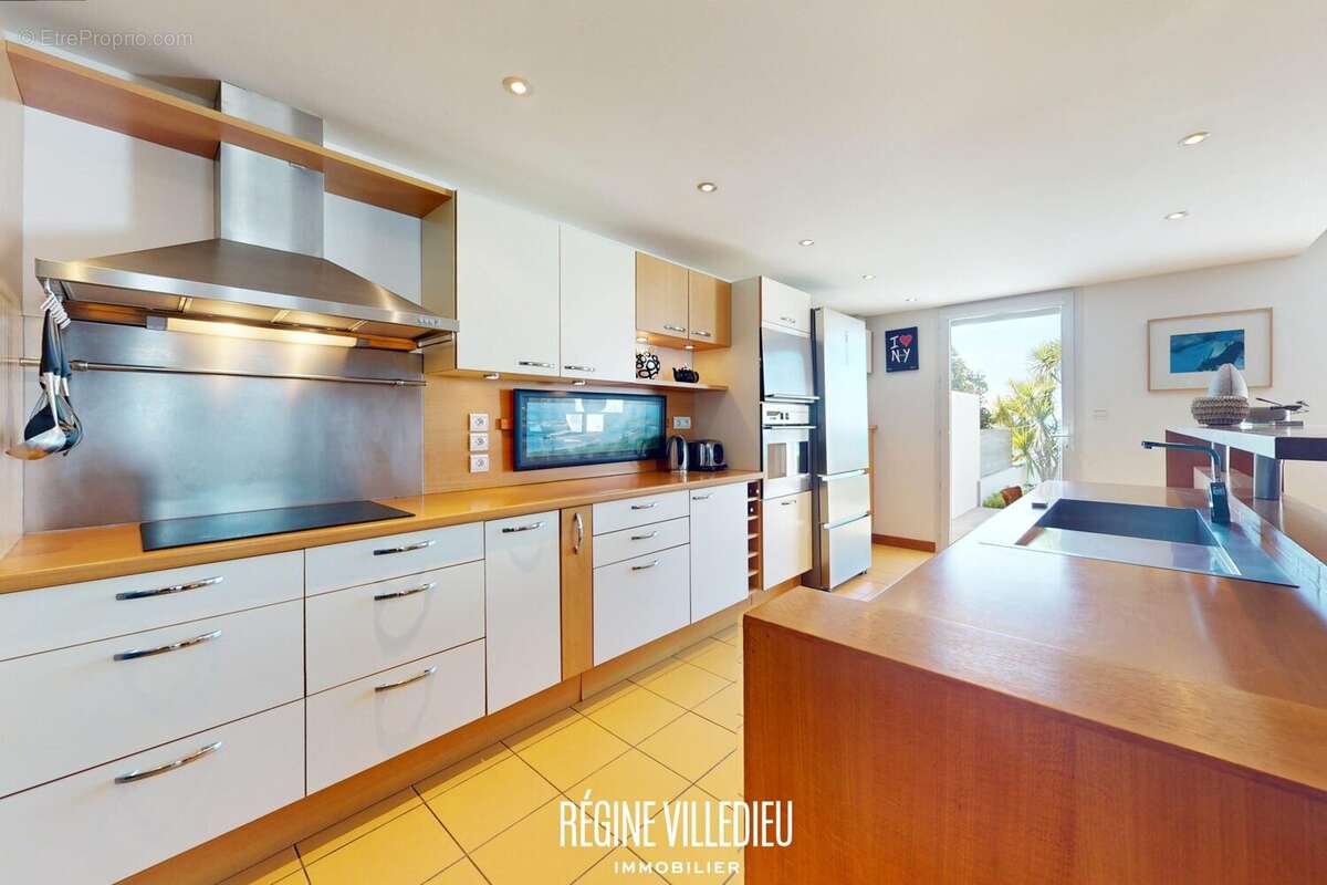 Maison à FERMANVILLE