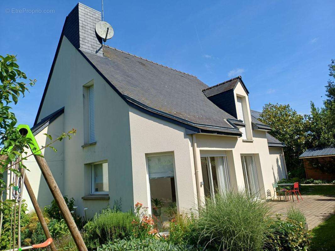 Maison à THORIGNE-FOUILLARD