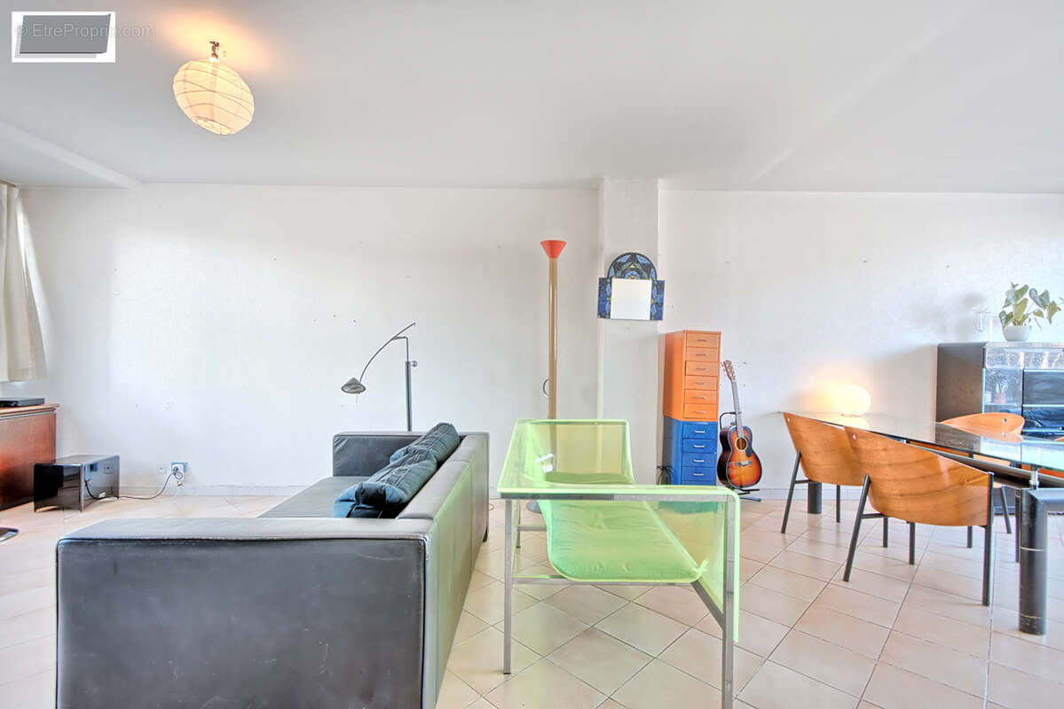 Toulon, le Port, appartement 3 pièces 78M2, vue mer. - photo 2