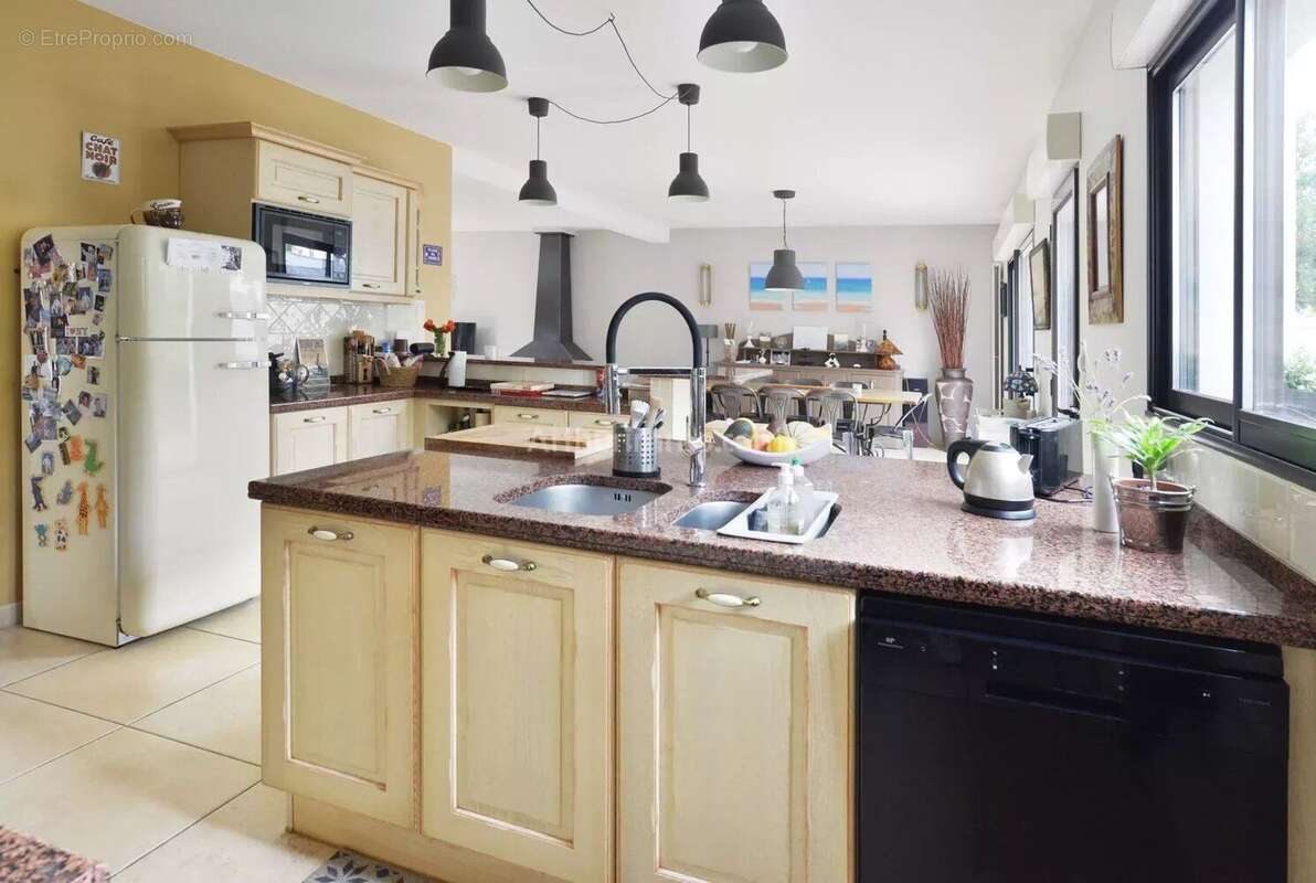 Maison à BRY-SUR-MARNE