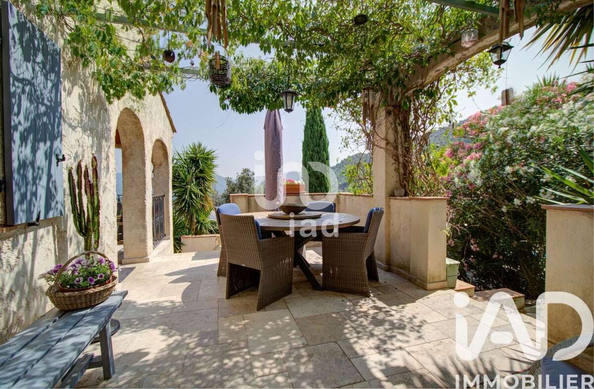 Photo 5 - Maison à PLAN-DE-LA-TOUR