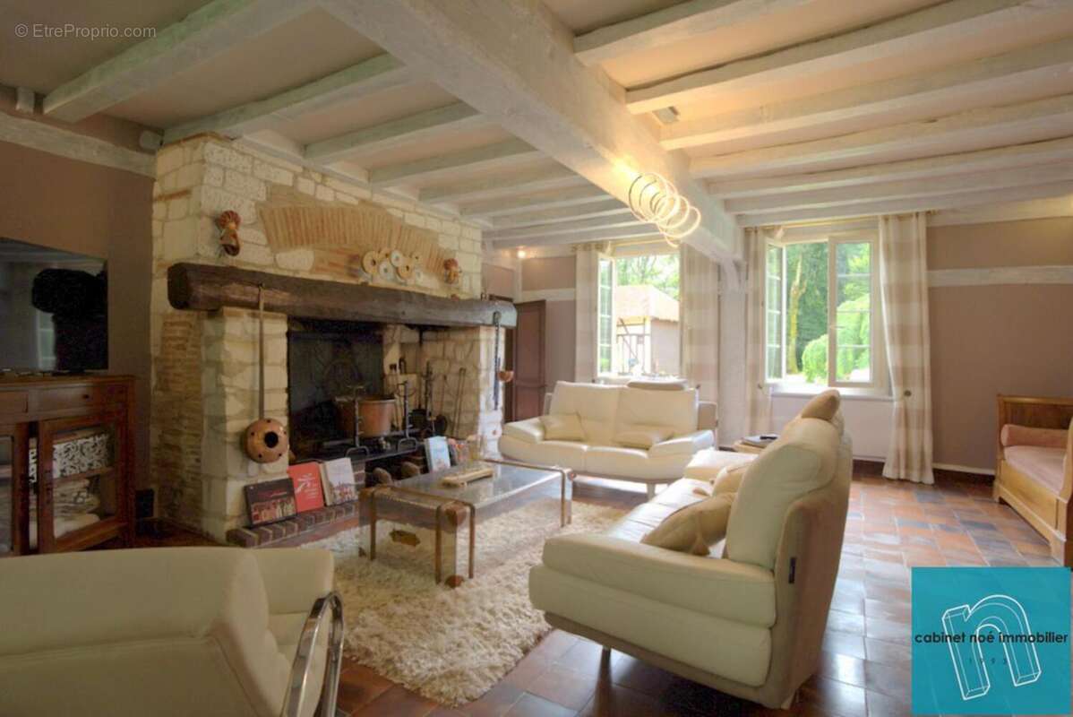 Photo 3 - Maison à LUSIGNY-SUR-BARSE