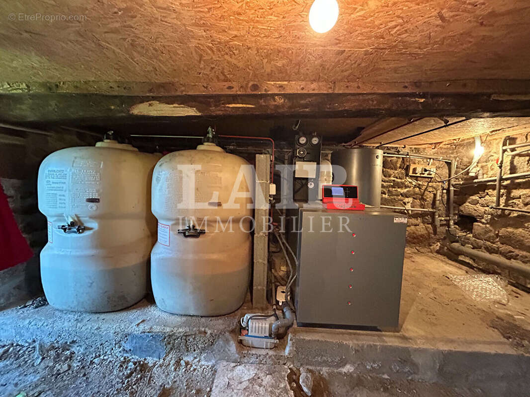 Maison à SAINTE-HONORINE-LA-CHARDONNE