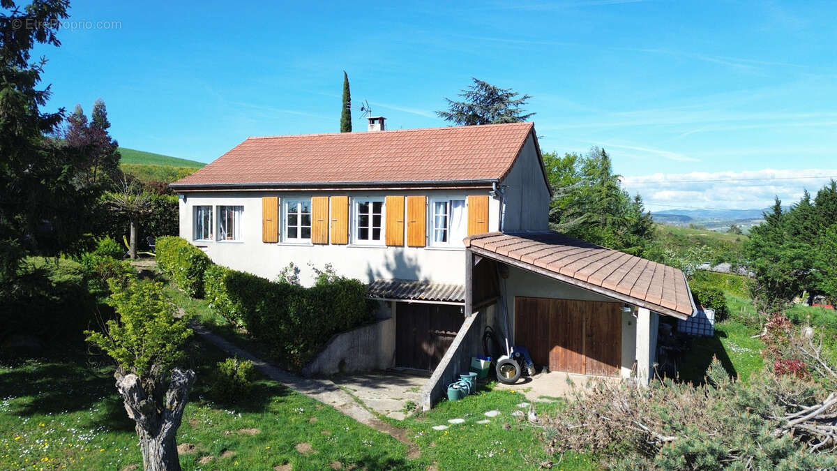 Maison à PLATS