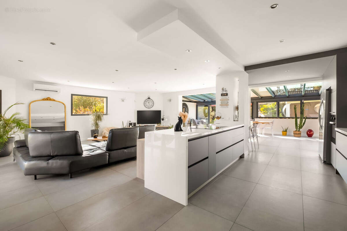 Photo 8 - Maison à COMMUNAY