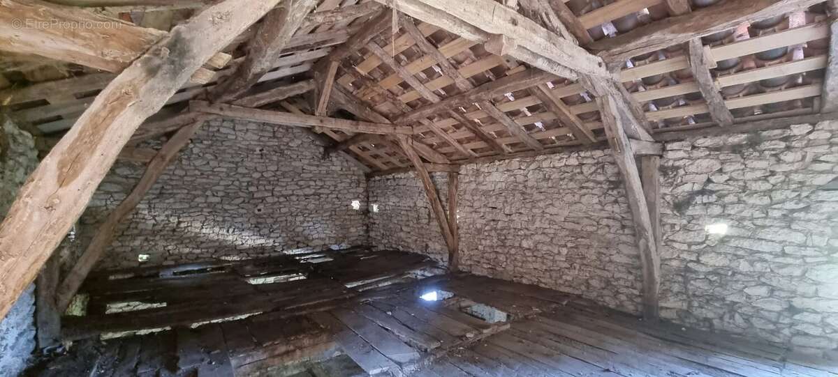Grange en pierre - photo 7