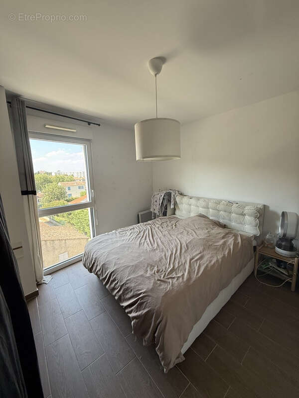 Appartement 61 m² à Arles  - photo 6