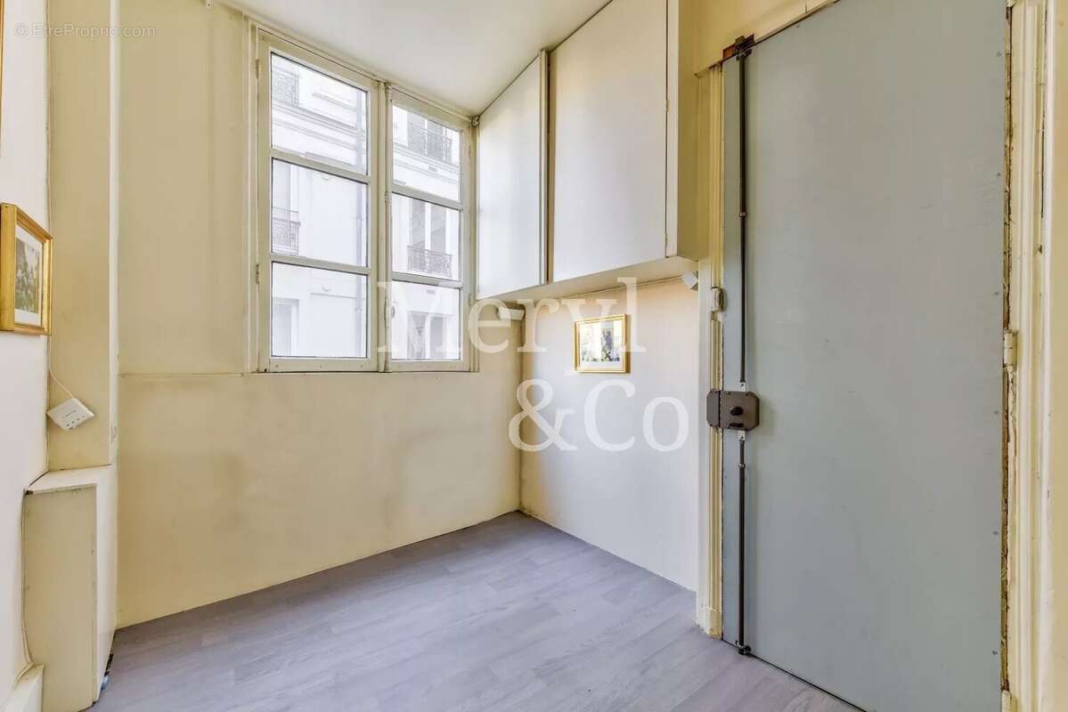 Appartement à PARIS-5E