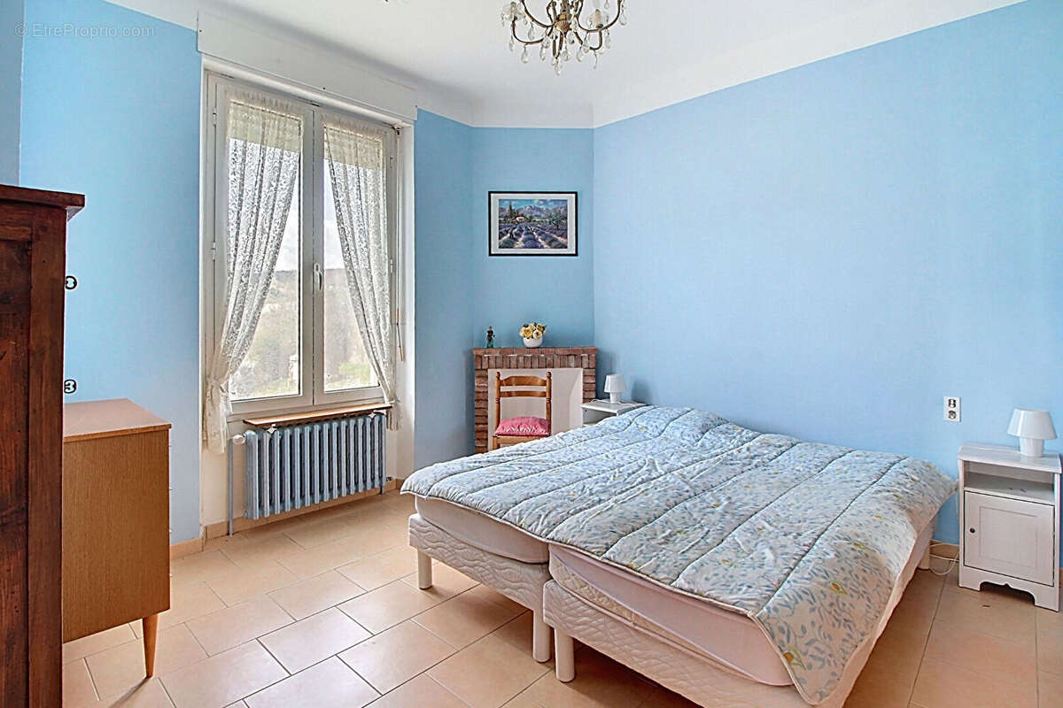 Maison à SALERNES