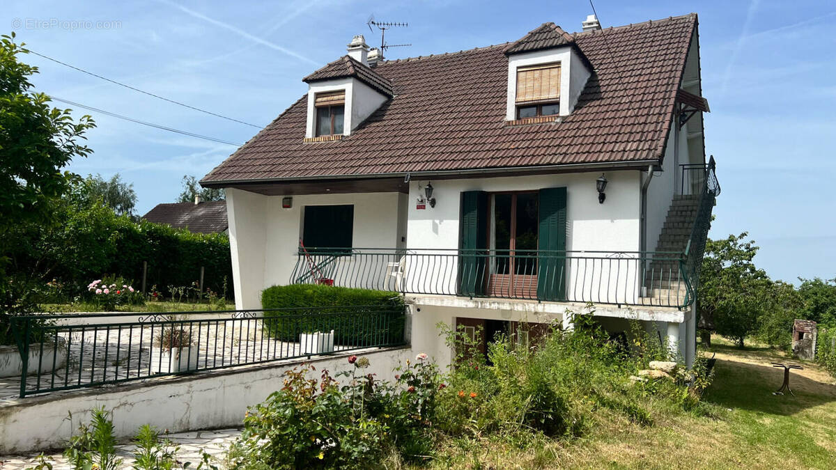Maison à BAZEMONT