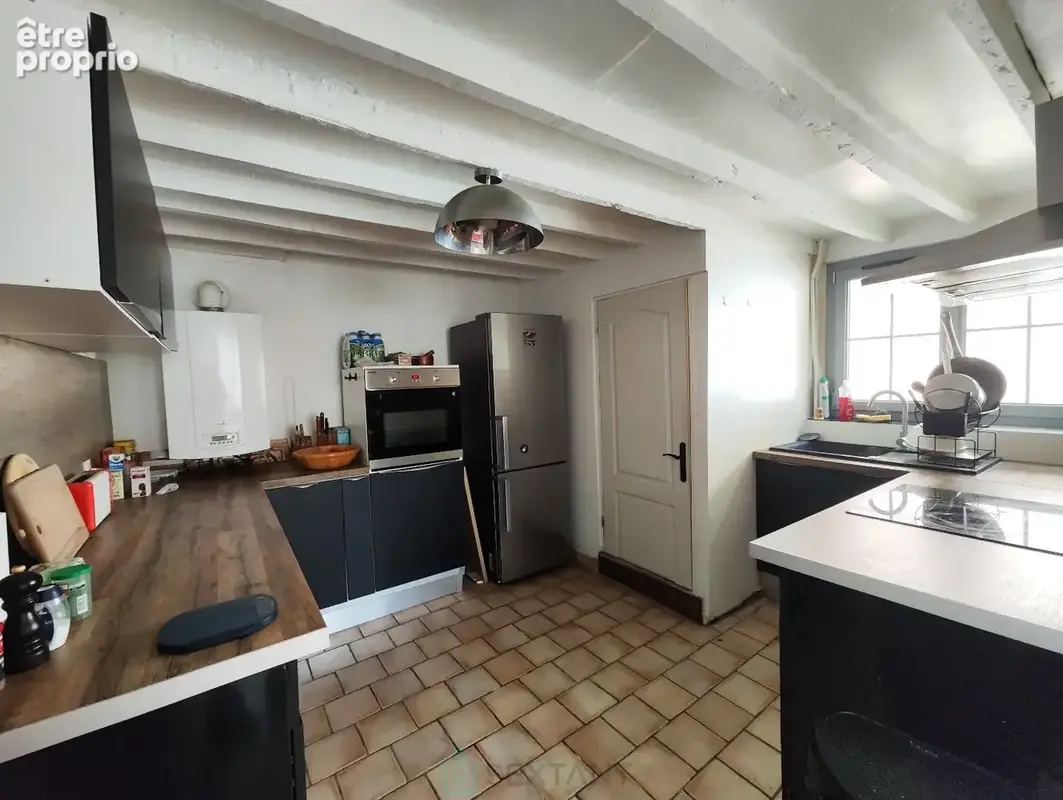 Maison de 112 m² avec dépendances, à 2 pasdu centre ville de Lisieux - photo 3
