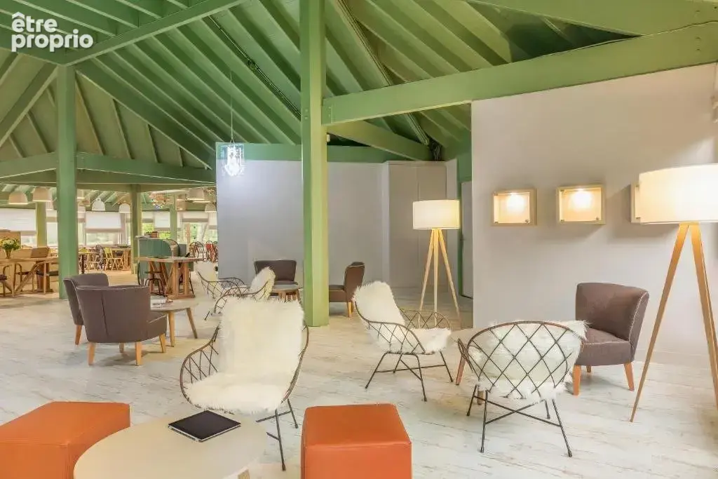 INVESTISSEMENT LOCATIF  LES BARILS - Résidence Center Parcs Les Bois Francs - 8.04%  de rentabilité. - photo 12