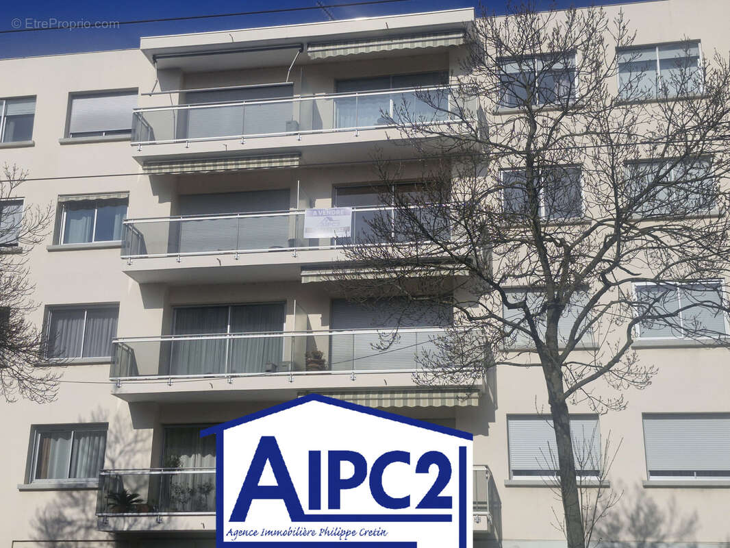 Appartement à BRON