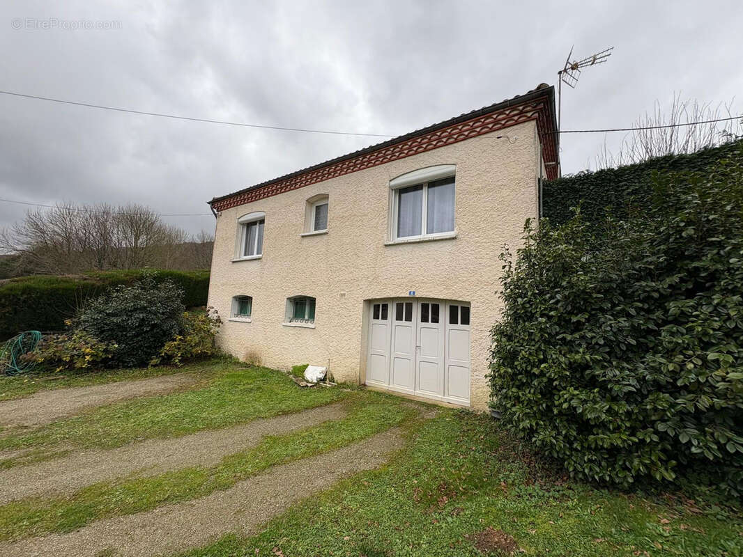 Maison à LACABAREDE